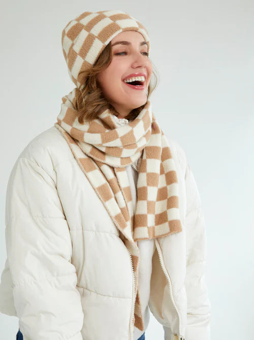 Tanner Scarf