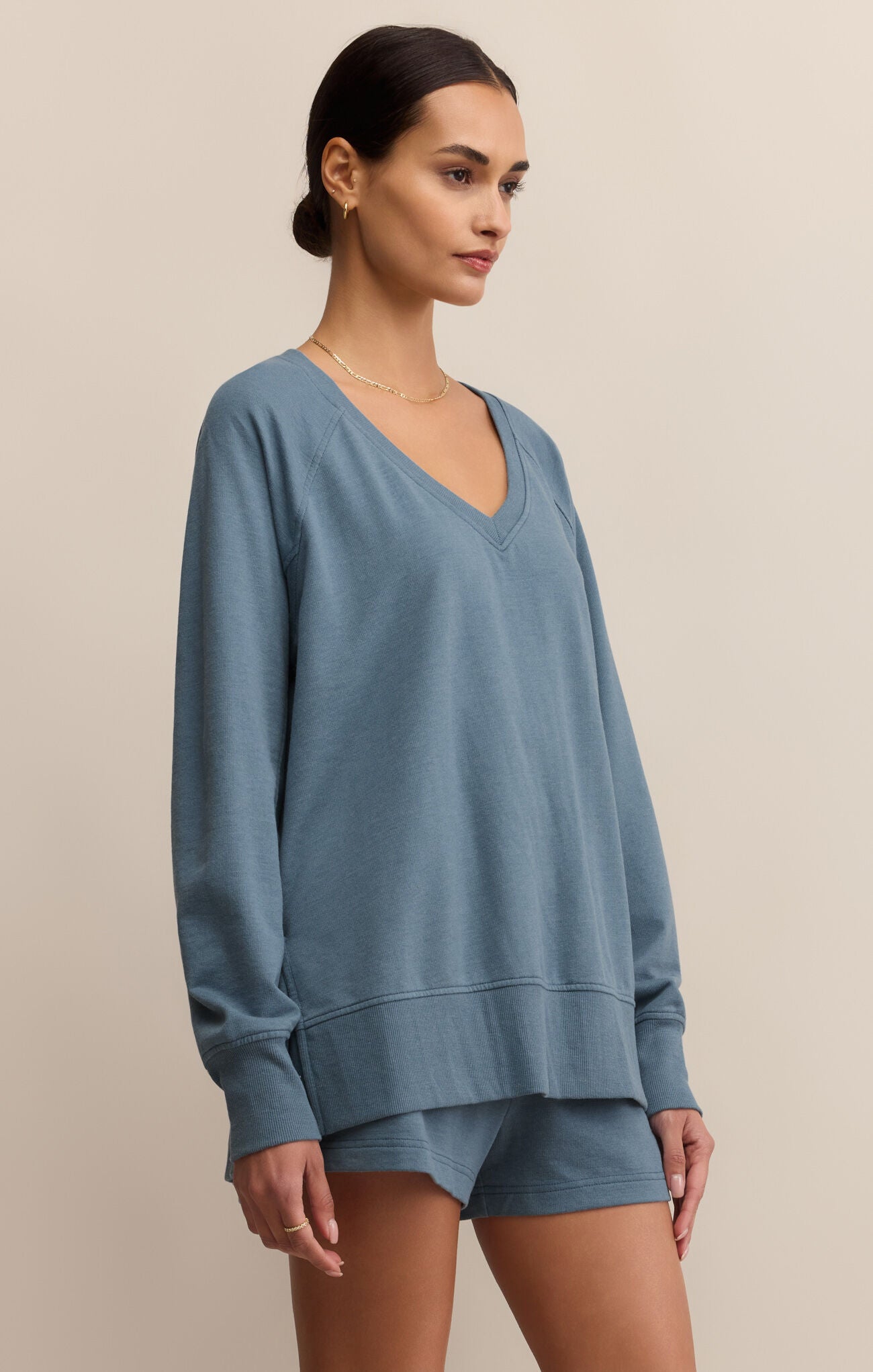Weekender V Neck