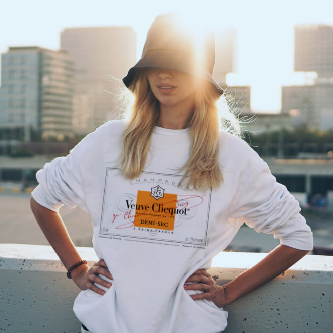 Veuve Crewneck - White