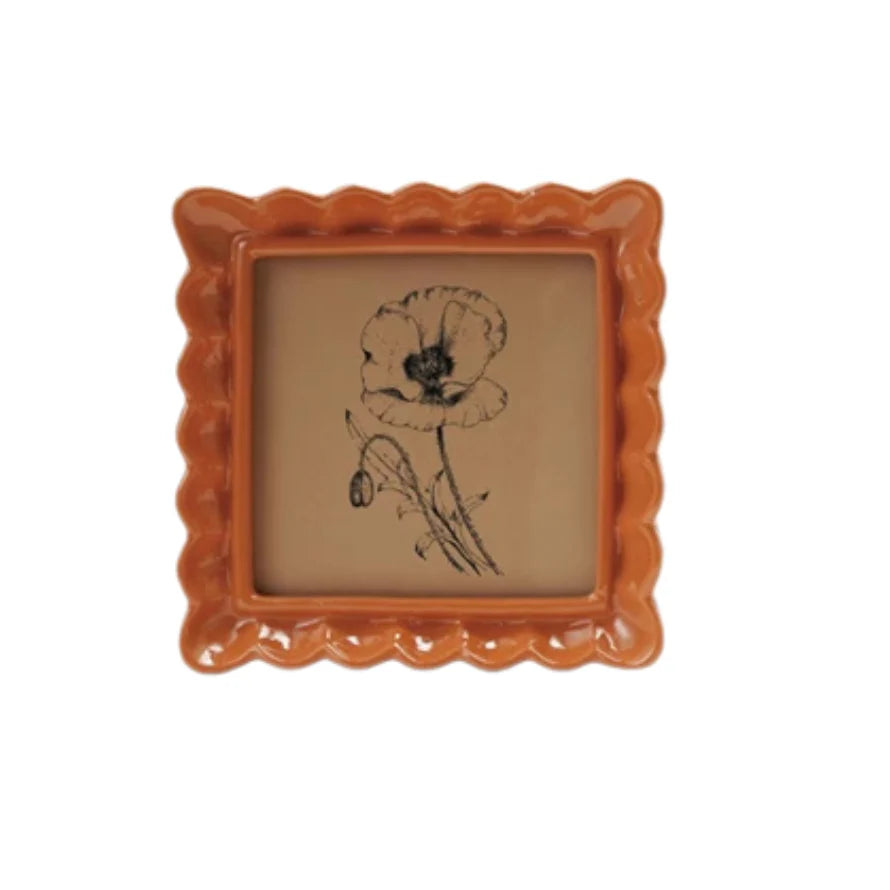 Square Ruffled Photo Frame