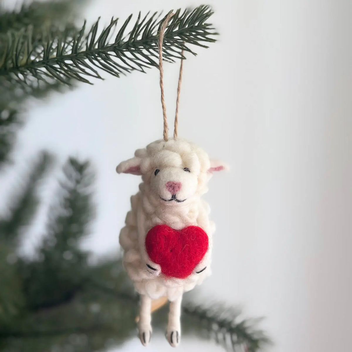Ornament - Sheep W/ Heart