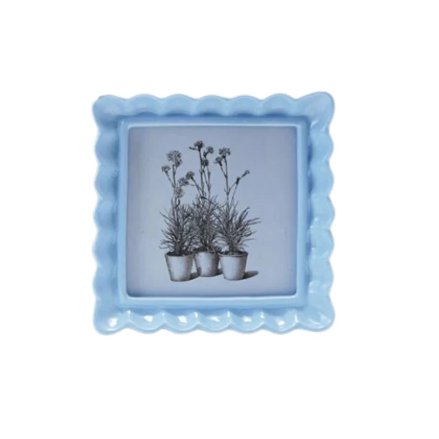 Square Ruffled Photo Frame