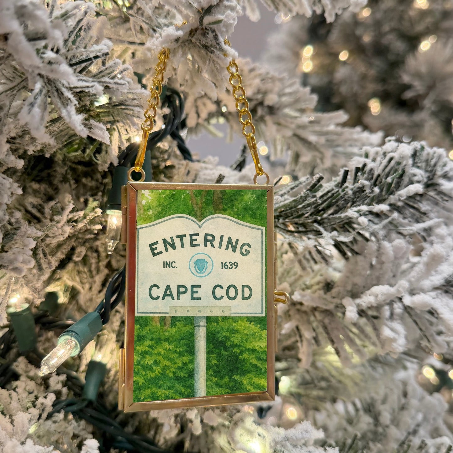 Gold Mini Hanging Frame Ornament