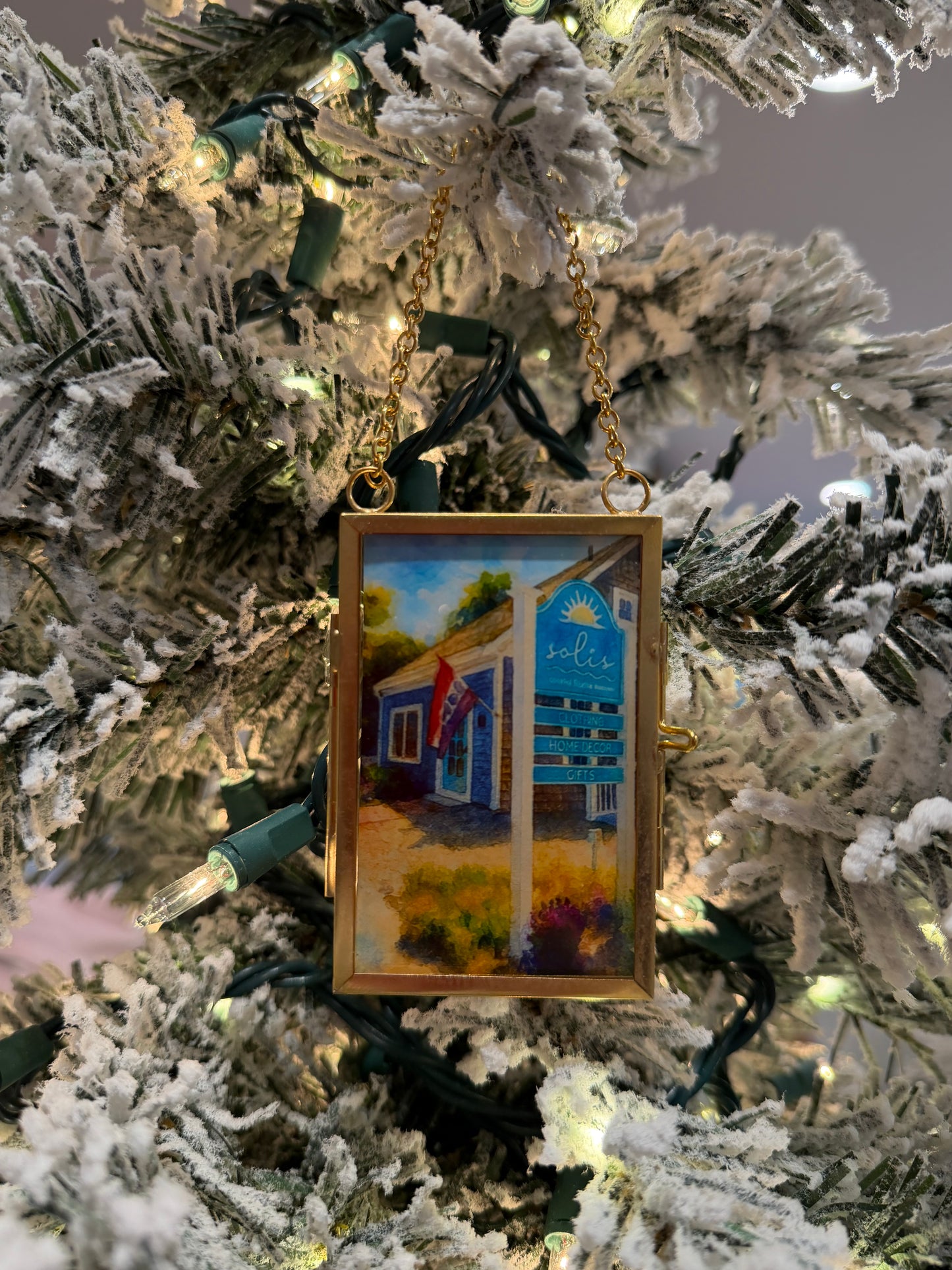 Gold Mini Hanging Frame Ornament