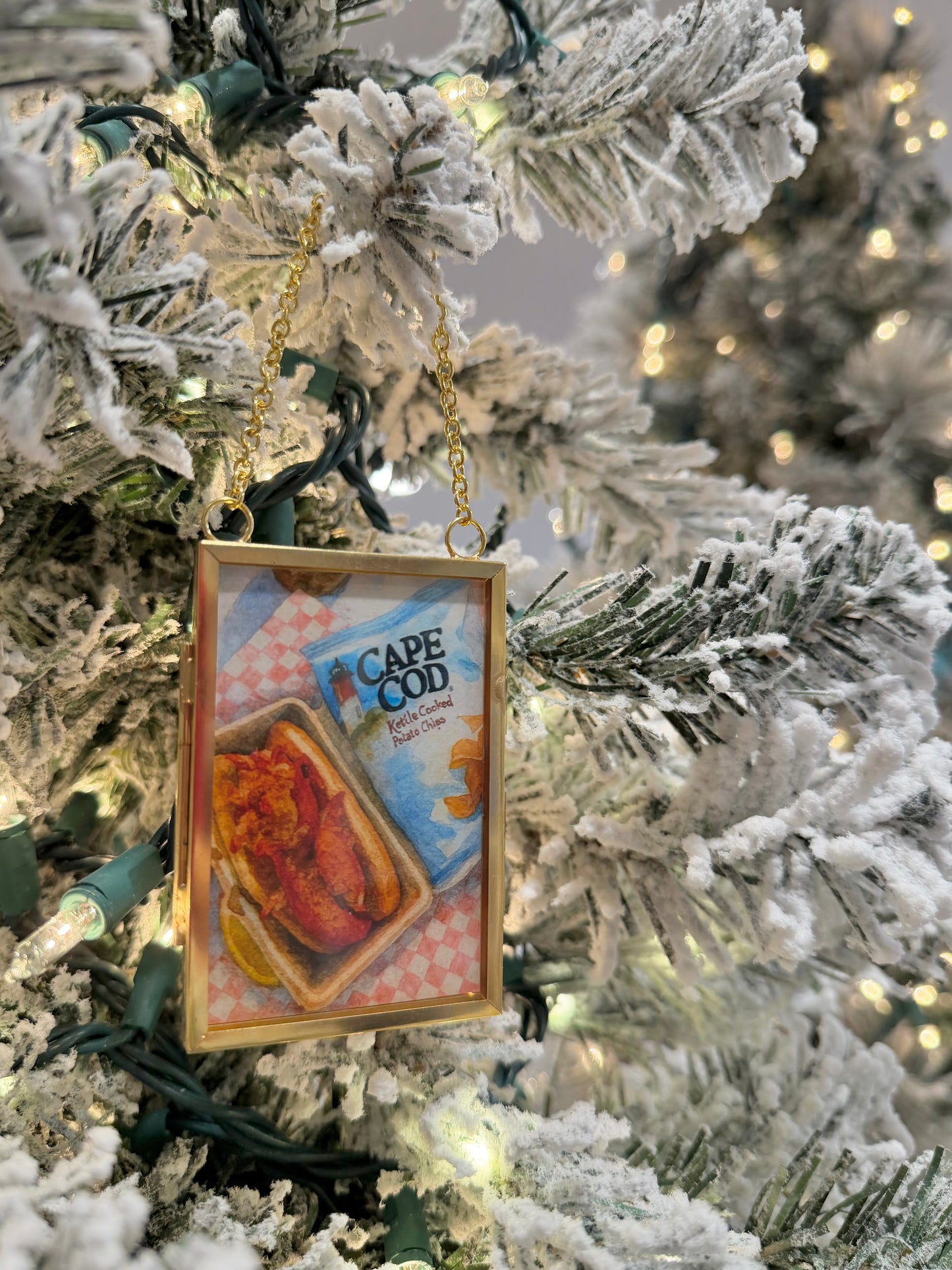 Gold Mini Hanging Frame Ornament