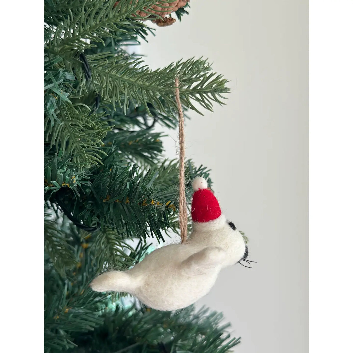 Ornament - Seal W/ Hat