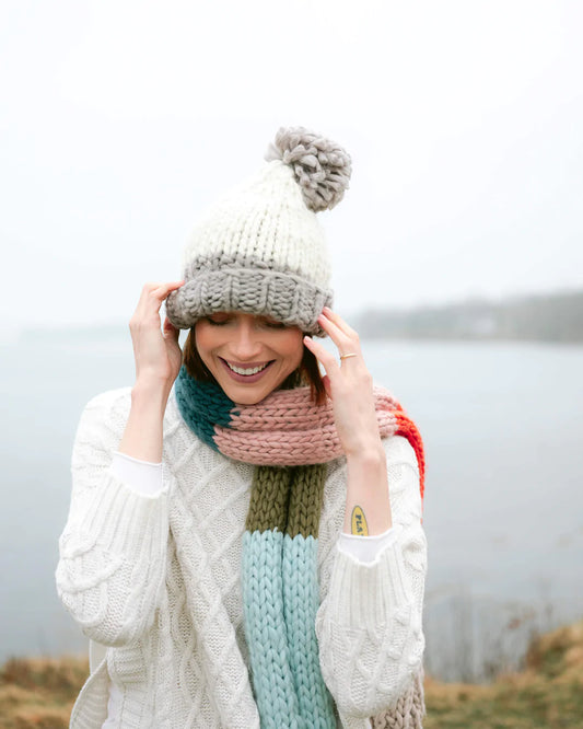 Knit Hat W/ Pom - Winter